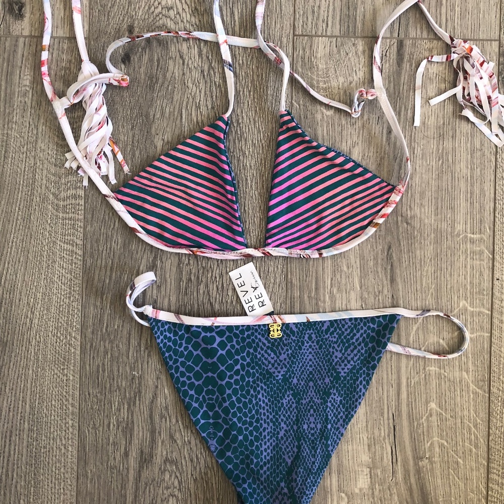 Revel Rey Reversible String Bikini Multiway - NWT - Picture 3 of 4